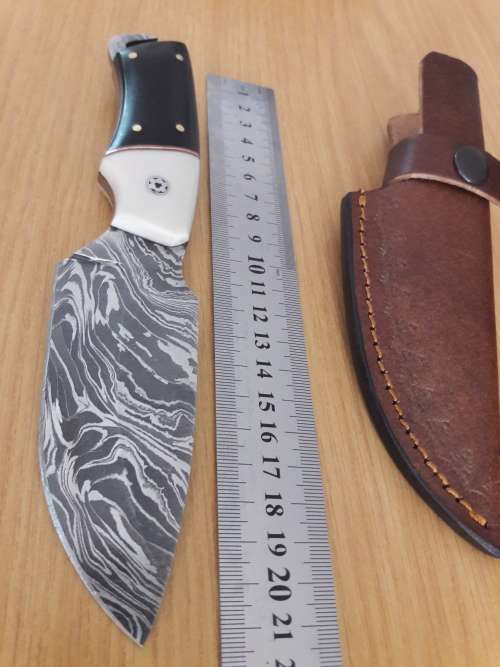 Handmade DAMASCUS Steel Hunting Knife, Bull horn and Camel Bone handle scales. NEW DESIGN !!!!!