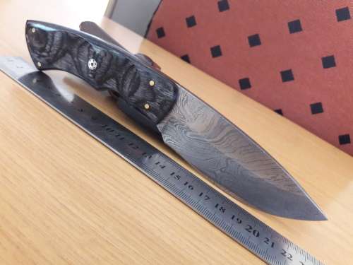 Handmade DAMASCUS Steel Hunting Knife with Wooden handle scales. NEW DESIGN !!!!!