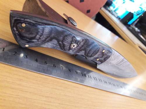 Handmade DAMASCUS Steel Hunting Knife with Wooden handle scales. NEW DESIGN !!!!!
