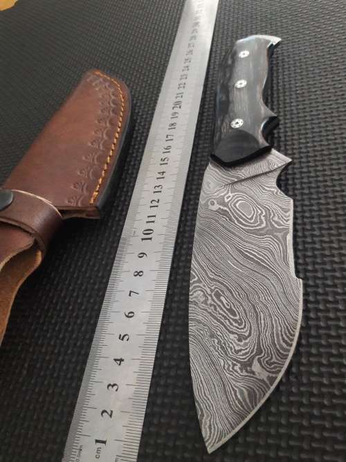 Handmade DAMASCUS Steel Hunting Knife with Wooden handle scales. NEW DESIGN !!!!!