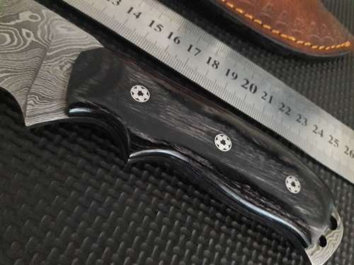 Handmade DAMASCUS Steel Hunting Knife with Wooden handle scales. NEW DESIGN !!!!!