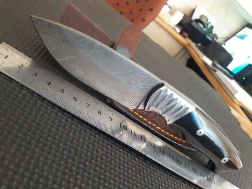 Handmade DAMASCUS Steel Hunting Knife, Bull horn handle scales. NEW DESIGN !!!!!