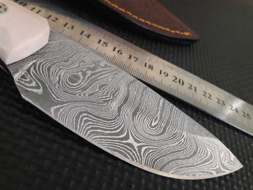Handmade DAMASCUS Steel Hunting Knife, Bull horn and Camel Bone handle scales. NEW DESIGN !!!!!