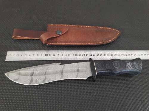 Handmade DAMASCUS Steel Hunting Knife with Wooden handle scales. NEW DESIGN !!!!!