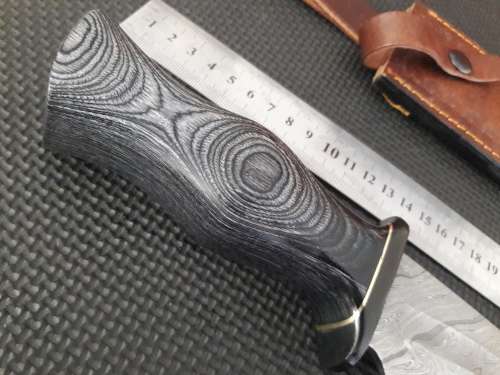 Handmade DAMASCUS Steel Hunting Knife with Wooden handle scales. NEW DESIGN !!!!!