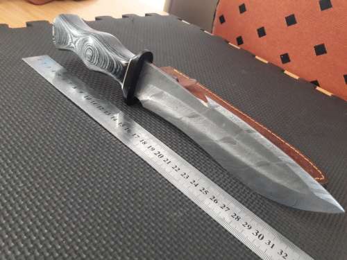 Handmade DAMASCUS Steel Hunting Knife with Wooden handle scales. NEW DESIGN !!!!!