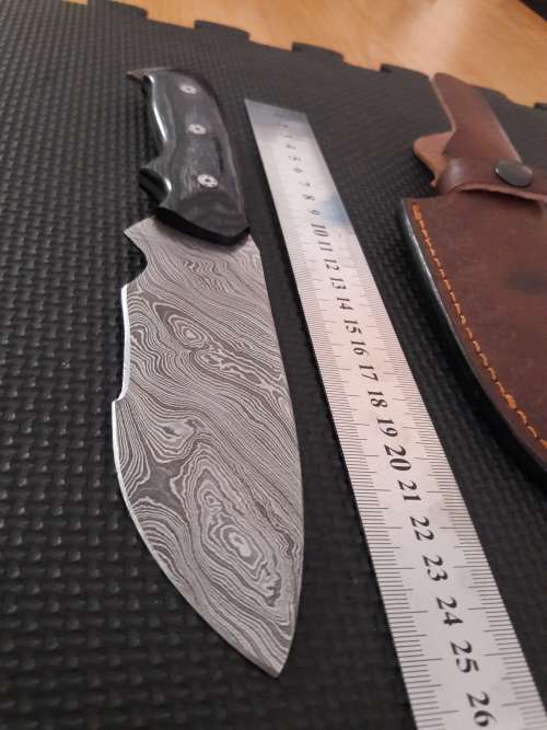 Handmade DAMASCUS Steel Hunting Knife with Wooden handle scales. NEW DESIGN !!!!!