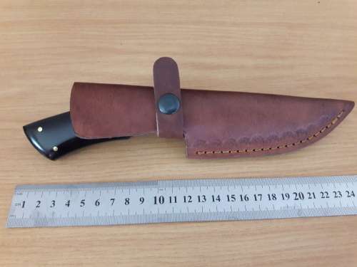 Handmade DAMASCUS Steel Hunting Knife, FULL TANG, Bull horn and Camel Bone handle scales.