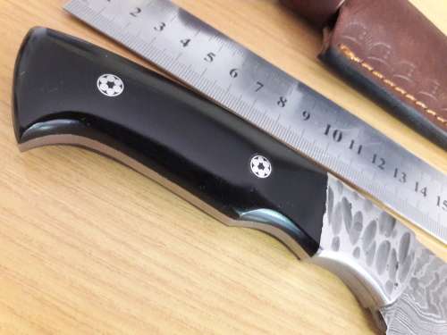 Handmade DAMASCUS Steel Hunting Knife,   BULL HORN handle scales and Steel bolster, NEW DESIGN !!!!!