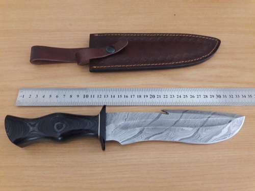 Handmade DAMASCUS Steel Hunting Knife with Wooden handle scales. NEW DESIGN !!!!!