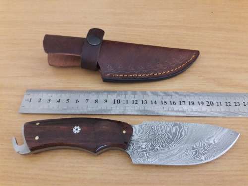 Handmade DAMASCUS Steel Hunting Knife with Wooden handle scales. NEW DESIGN !!!!!