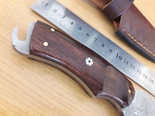 Handmade DAMASCUS Steel Hunting Knife with Wooden handle scales. NEW DESIGN !!!!!
