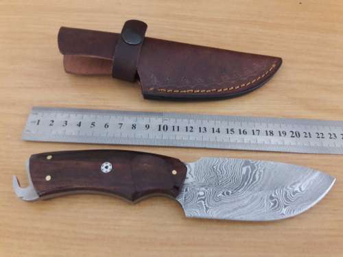 Handmade DAMASCUS Steel Hunting Knife with Wooden handle scales. NEW DESIGN !!!!!