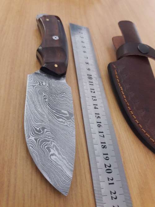 Handmade DAMASCUS Steel Hunting Knife with Wooden handle scales. NEW DESIGN !!!!!