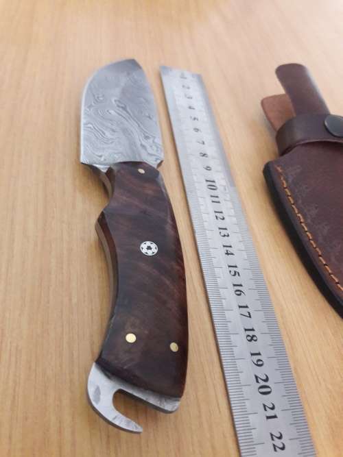 Handmade DAMASCUS Steel Hunting Knife with Wooden handle scales. NEW DESIGN !!!!!
