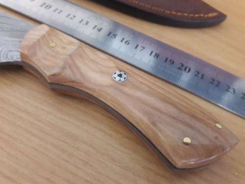 Handmade DAMASCUS Steel Hunting Knife with Wooden handle scales. NEW DESIGN !!!!!