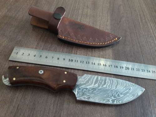 Handmade DAMASCUS Steel Hunting Knife with Wooden handle scales. NEW DESIGN !!!!!