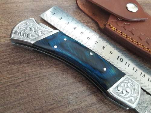 Handmade Damascus steel folding knife with Wooden handle scales. BIG SIZE.