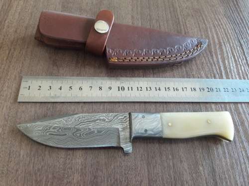 Handmade DAMASCUS Steel Hunting Knife, FULL TANG, Bull  Camel Bone handle w Damascus steel bolster