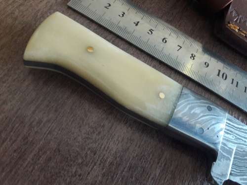 Handmade DAMASCUS Steel Hunting Knife, FULL TANG, Bull  Camel Bone handle w Damascus steel bolster