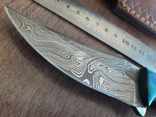 Handmade DAMASCUS Steel Hunting Knife with Wooden handle scales.FULL TANG !!!!!!