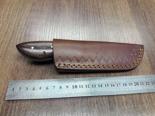 Handmade DAMASCUS Steel Hunting Knife with Wooden handle scales.FULL TANG !!!!!!