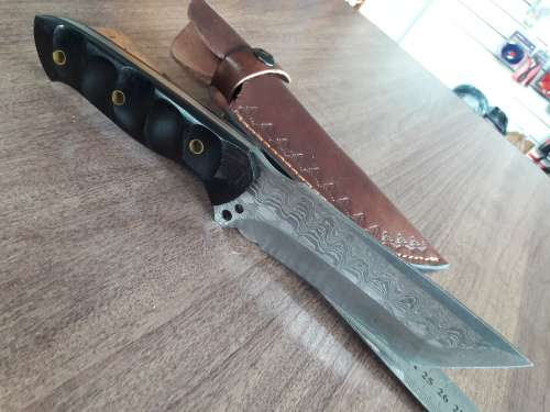 Handmade DAMASCUS Steel Hunting Knife, Micarta handle scales.  BIG SIZE !!