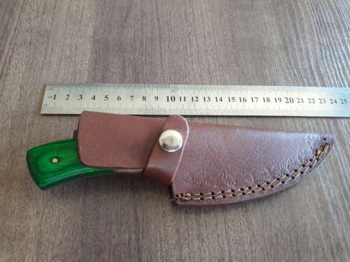 Handmade DAMASCUS Steel Hunting Knife with Wooden handle scales.FULL TANG !!!!!!