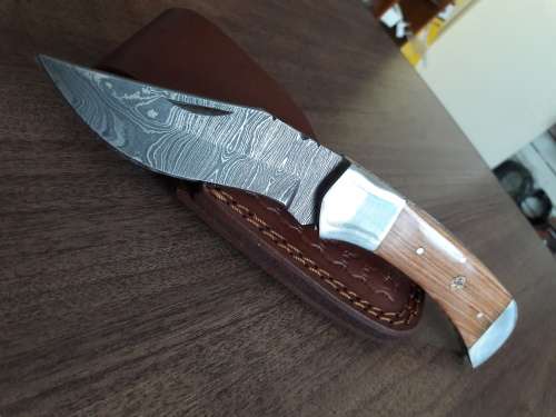 Handmade Damascus steel folding knife with Wooden handle scales. Bigger size.