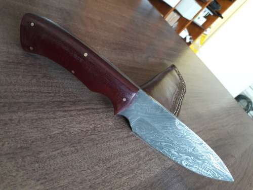 Handmade DAMASCUS Steel Hunting Knife, Micarta handle scales.