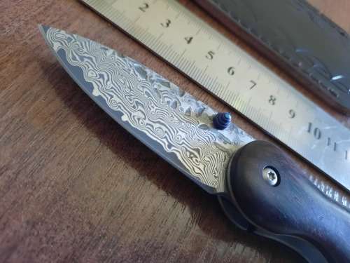 Damascus VG-10 Stainless Steel folding knife, RAZOR Sharp, New Stock,  Sandalwood handle scales.