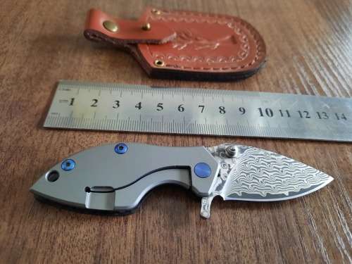 Damascus VG-10 Stainless Steel folding knife, RAZOR Sharp, High End TITANIUM & Carbon Fiber handle.