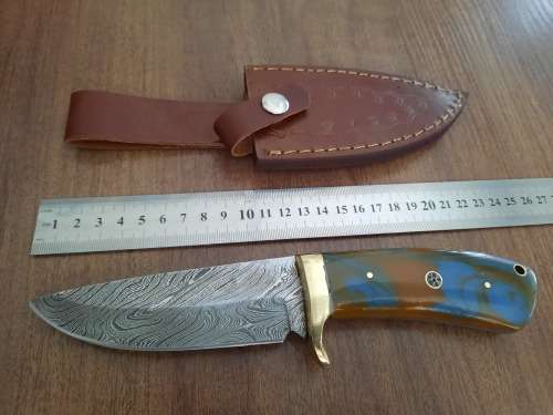 Handmade DAMASCUS Steel Hunting Knife, Epoxy RESIN Handle scales. NEW STOCK !!