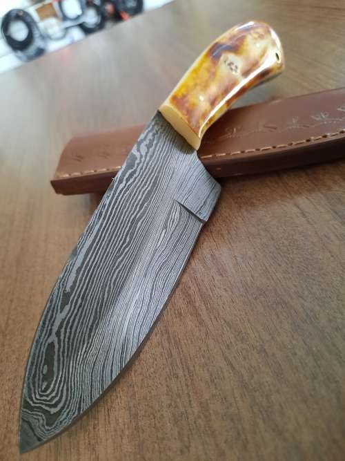 Handmade DAMASCUS Steel Hunting Knife, BURNT Camel Bone Handle scales.