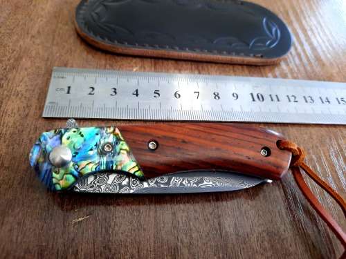 Damascus VG-10 Stainless Steel folding knife, RAZOR Sharp, Rosewood & Shell handle.
