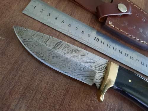 Handmade DAMASCUS Steel Hunting Knife, Epoxy RESIN Handle scales. NEW STOCK !!