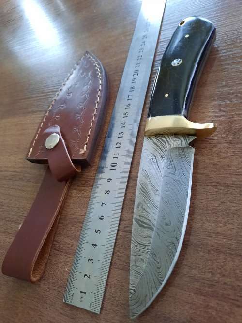 Handmade DAMASCUS Steel Hunting Knife, Epoxy RESIN Handle scales. NEW STOCK !!