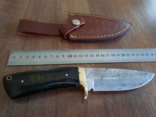 Handmade DAMASCUS Steel Hunting Knife, Epoxy RESIN Handle scales. NEW STOCK !!