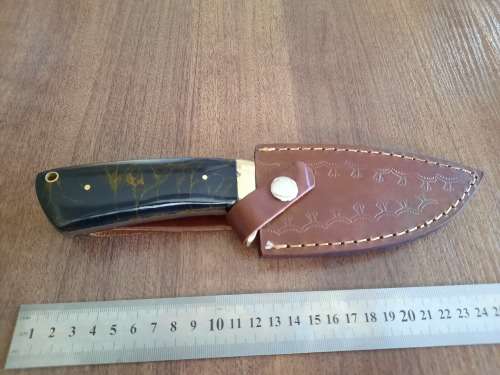 Handmade DAMASCUS Steel Hunting Knife, Epoxy RESIN Handle scales. NEW STOCK !!