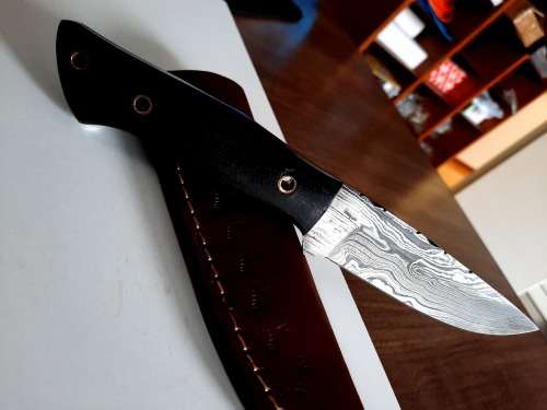 Handmade Damascus steel HUNTING  knife with MICARTA handle scales. NEW STOCK !!