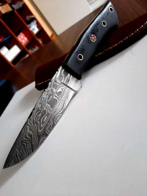 Handmade Damascus steel HUNTING  knife with MICARTA handle scales. NEW STOCK !!