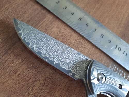 Damascus VG-10 Stainless Steel folding knife, RAZOR Sharp, Bolster Patterned, High Carbon SS