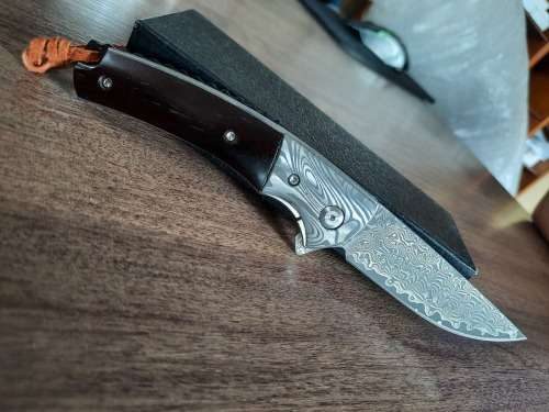 Damascus VG-10 Stainless Steel folding knife, RAZOR Sharp, Bolster Patterned, High Carbon SS