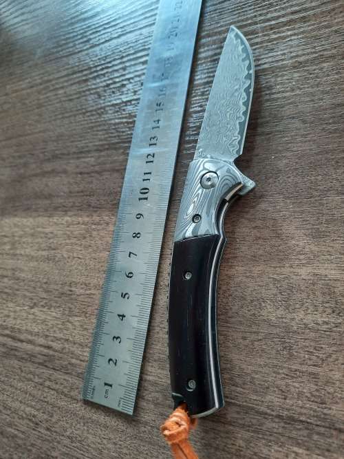 Damascus VG-10 Stainless Steel folding knife, RAZOR Sharp, Bolster Patterned, High Carbon SS
