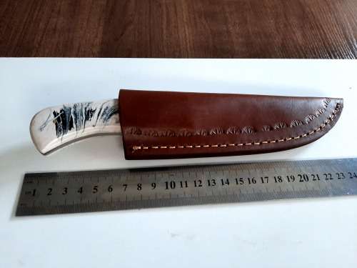 Handmade DAMASCUS Steel Hunting Knife, Epoxy RESIN Handle scales. NEW STOCK !!