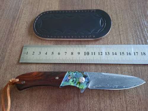 Damascus VG-10 Stainless Steel folding knife, RAZOR Sharp, Rosewood & Shell handle.