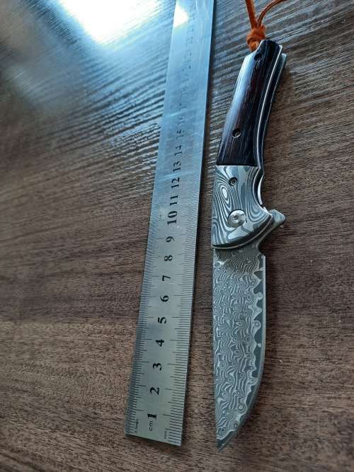 Damascus VG-10 Stainless Steel folding knife, RAZOR Sharp, Bolster Patterned, High Carbon SS