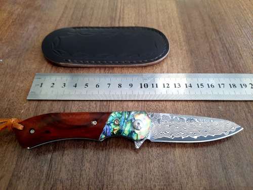 Damascus VG-10 Stainless Steel folding knife, RAZOR Sharp, Rosewood & Shell handle.