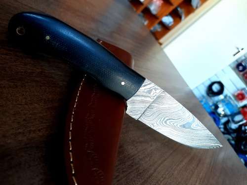 Handmade Damascus steel HUNTING  knife with MICARTA handle scales. NEW STOCK !!