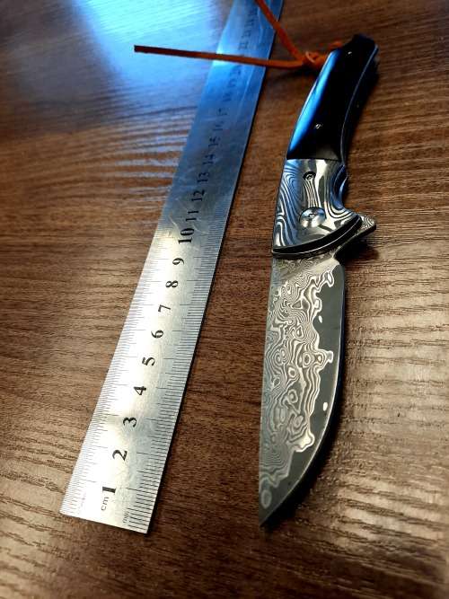 Damascus VG-10 Stainless Steel folding knife, RAZOR Sharp, Bolster Patterned, High Carbon SS